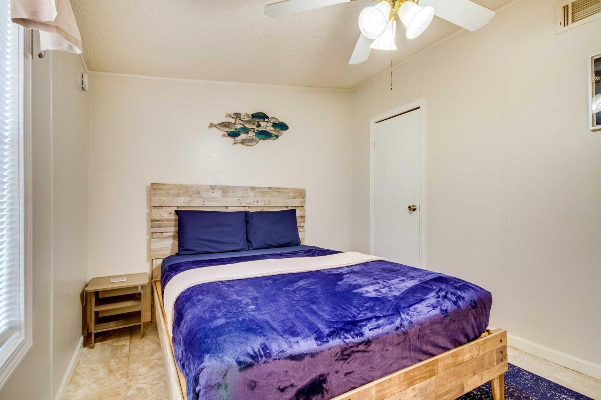 Stunning Pensacola Home, 8 Mi To Downtown! Eksteriør bilde