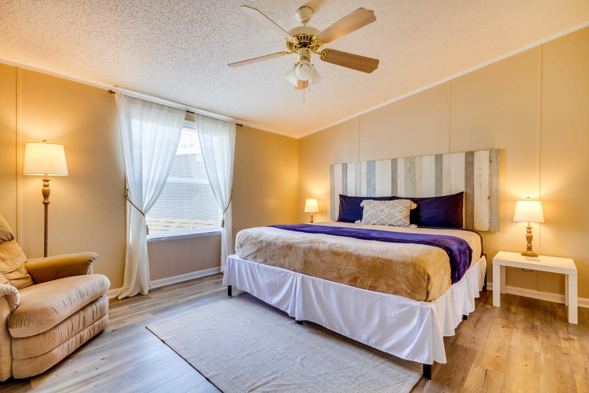 Stunning Pensacola Home, 8 Mi To Downtown! Eksteriør bilde
